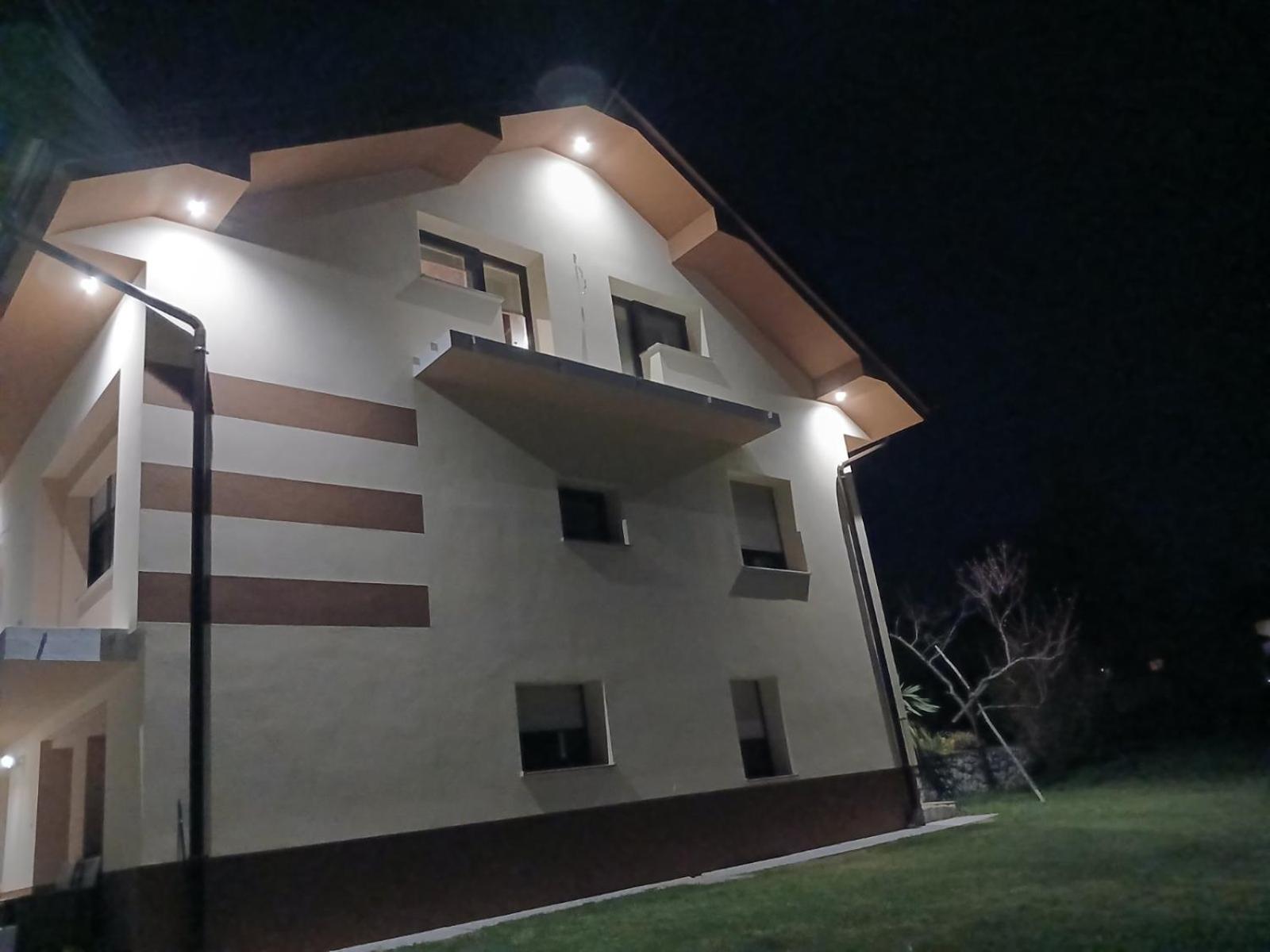 Luxury Apartment Ana With Hot Tub Visnja Gora Dış mekan fotoğraf