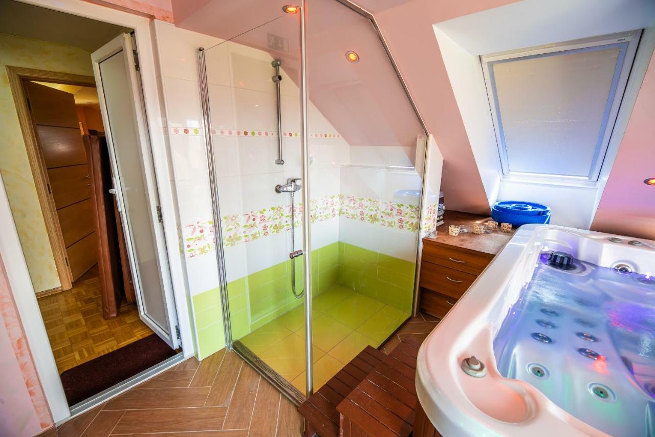 Luxury Apartment Ana With Hot Tub Visnja Gora Dış mekan fotoğraf