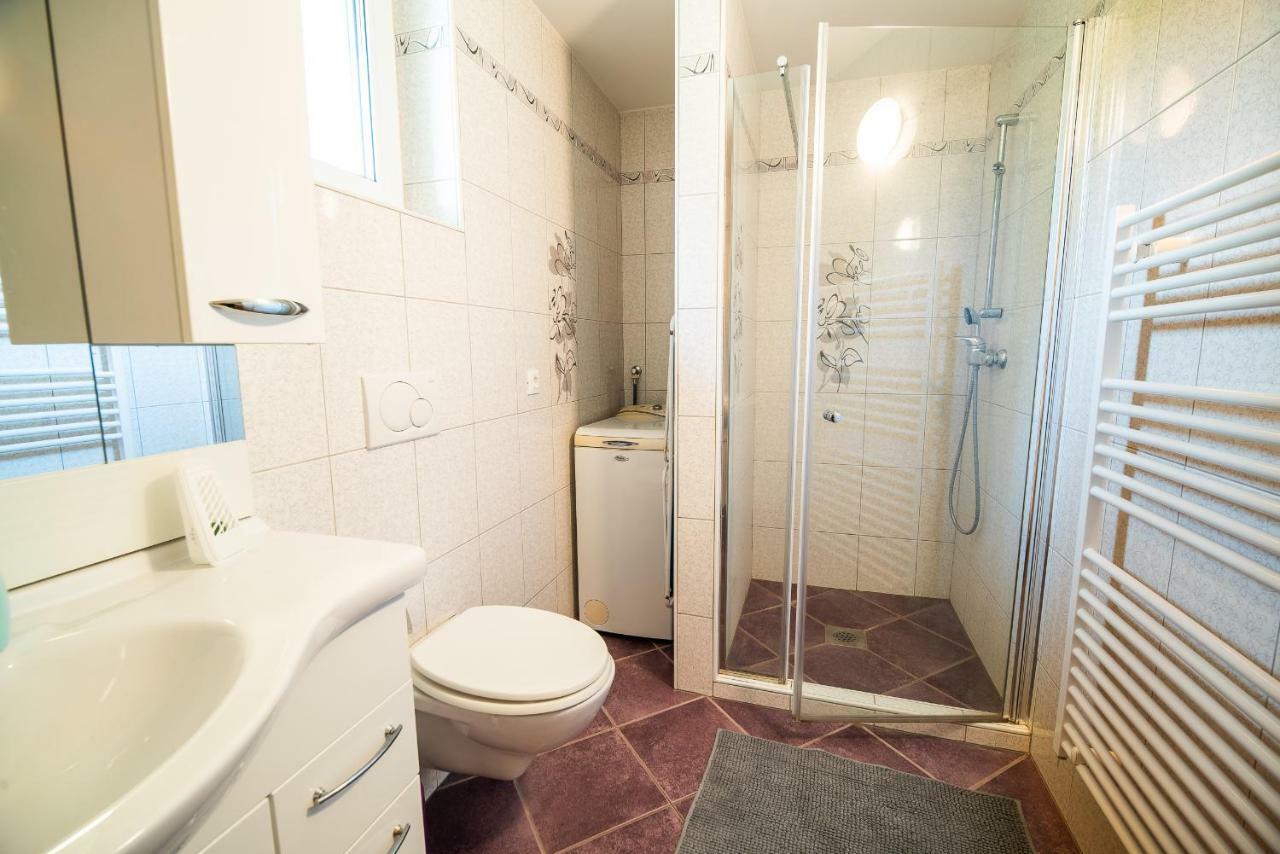 Luxury Apartment Ana With Hot Tub Visnja Gora Dış mekan fotoğraf