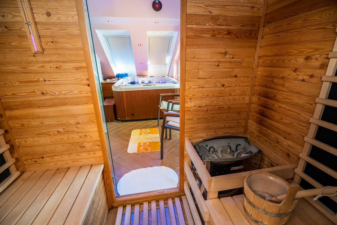 Luxury Apartment Ana With Hot Tub Visnja Gora Dış mekan fotoğraf
